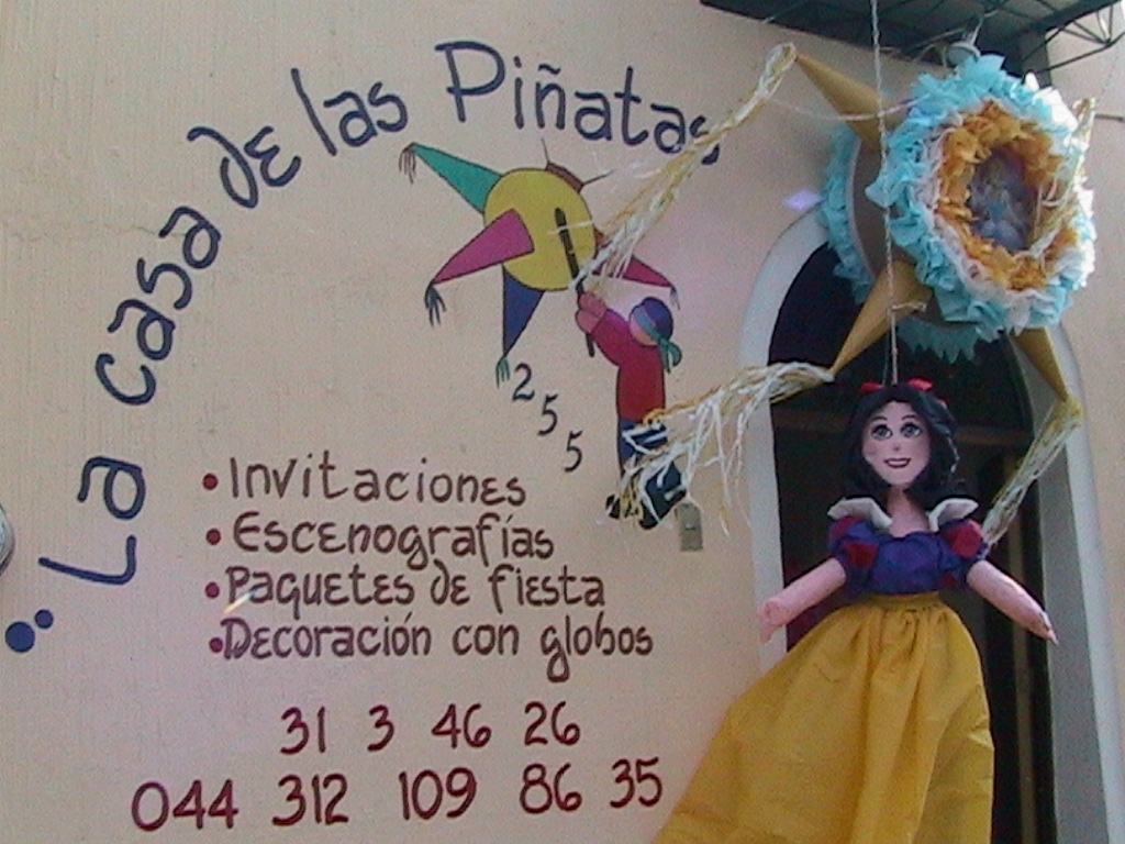 Princess Pinata