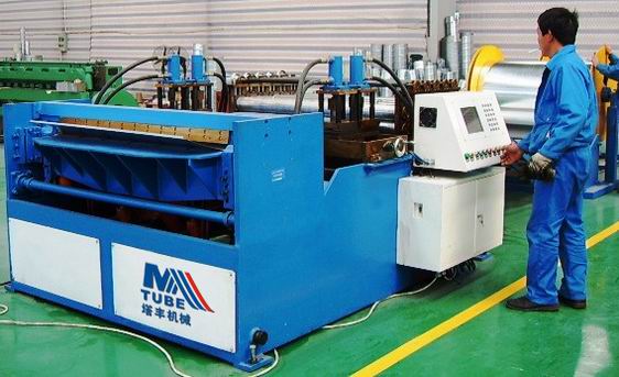 Duct Manufacturer, square duct machine