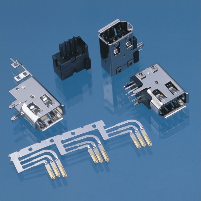 IEEE1394 connectors