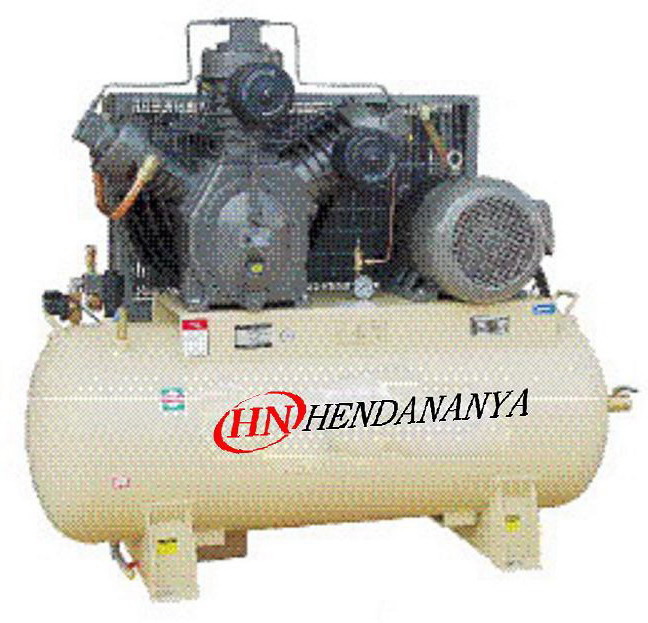 Industrial piston air compressor