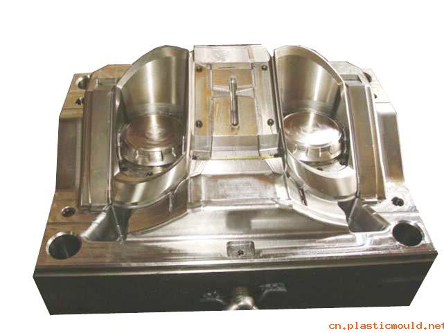 Auto Lamp Mould