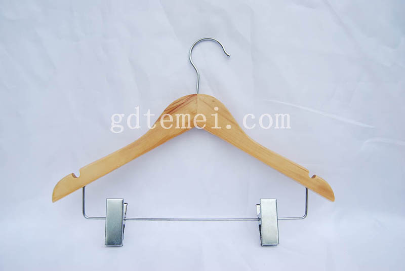 wooden hanger TM-8094