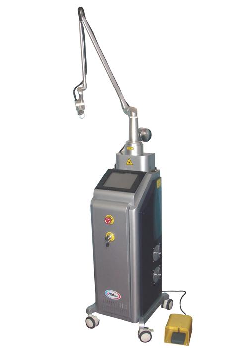 fractional CO2 laser medical equipment ( Gold Star series GS-3000A )