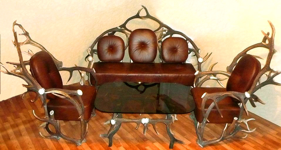 furniture made of horn (moose, elk)