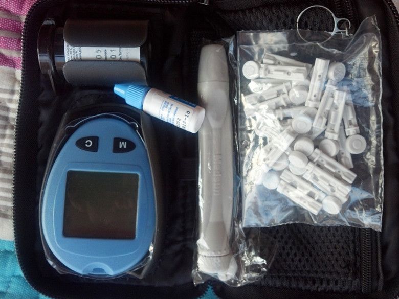 Glucose Monitoring Kit