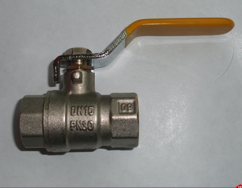 Brass ball valve in Italy type