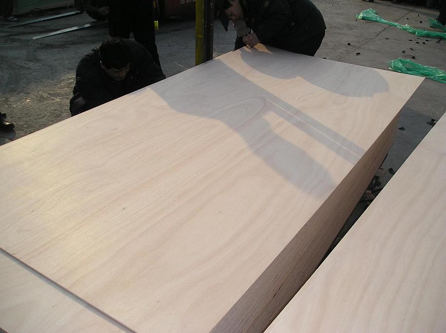 Commercial plywood