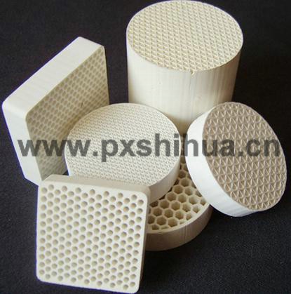 Ceramic honeycomb