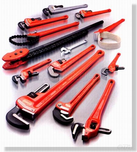 pipe wrench