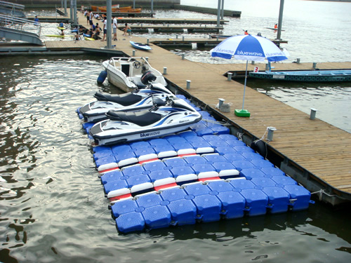 Pontoon/jet ski dock/motor bike dock