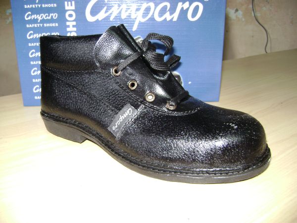AMPARO safety shoes