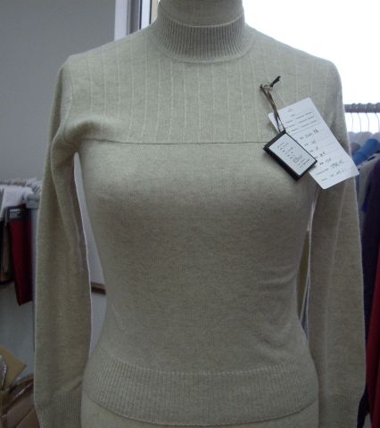 sweater in 100%cashmere
