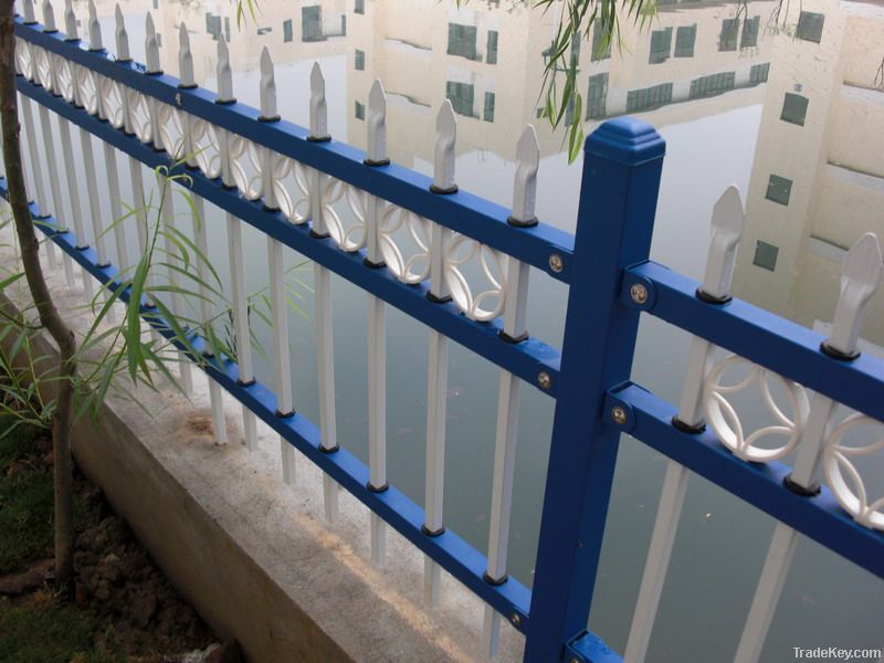 Hot dipped galvanized steel Palisade fencing