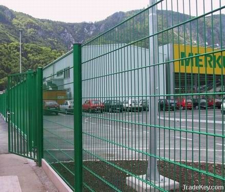 Double wire welded mesh Fence/ road double wire fence/sport double wire mesh fence
