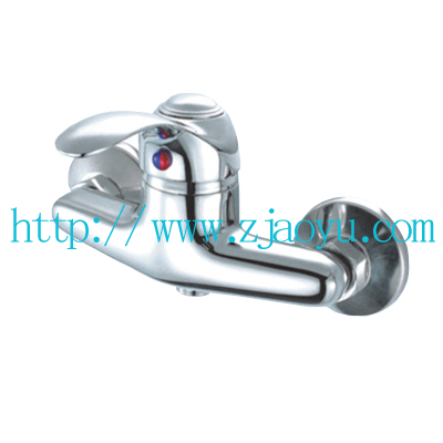 Single lever shower mixer