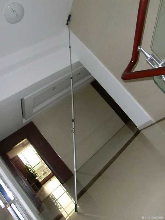 window squeegee on 6m long telescopic handle