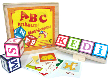 WORDS / CUBE GAME (WOODEN)