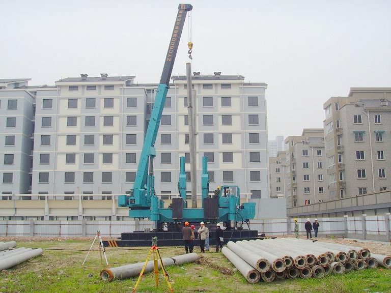 600T static  hydraulic pile driver