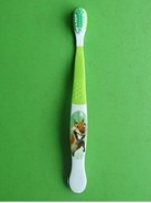 cartoon toothbrush 020