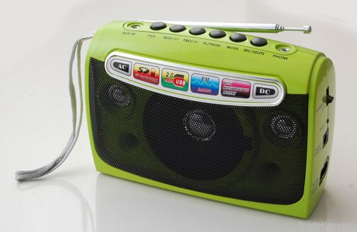 Rechargeable radio with USB