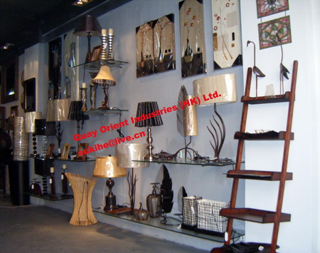 lamps, candle holders, photo frames and other ancessories