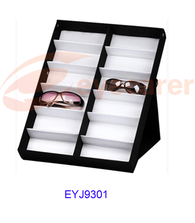 Glasses Display Case