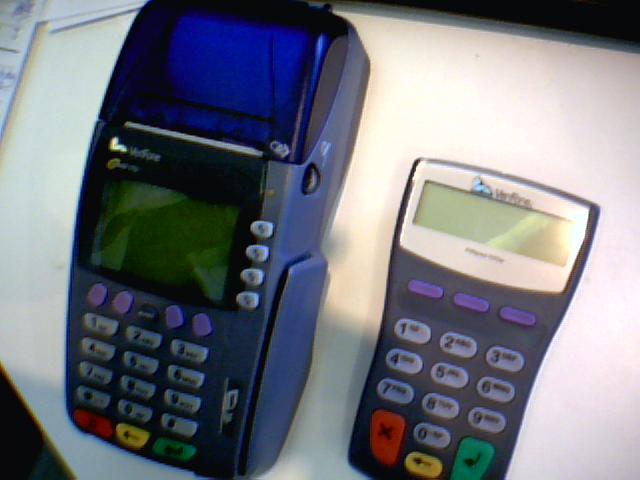 Verifone Credit Card Processing Machine