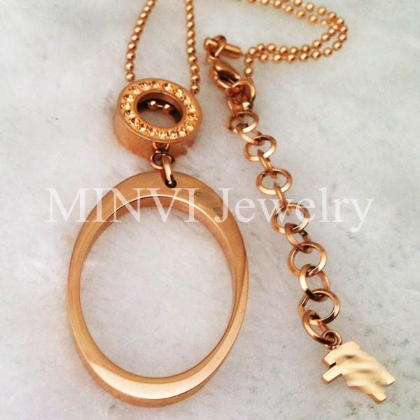 Elegant Lady Crystal Gold Necklace