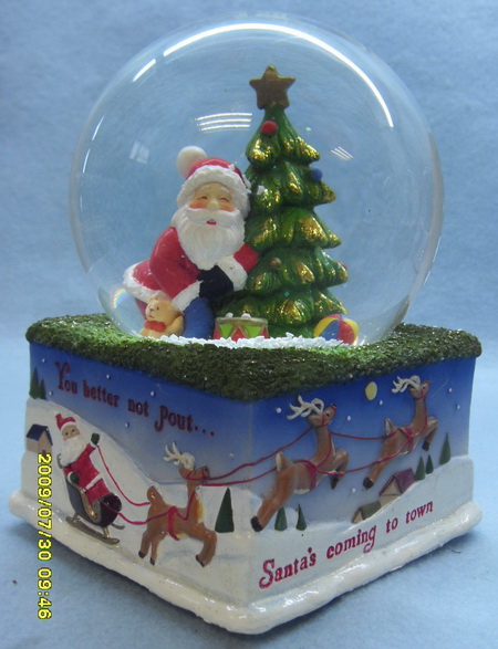 Christmas Snow Globe