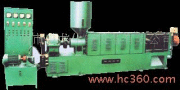 Injection molding machine for making shoe last