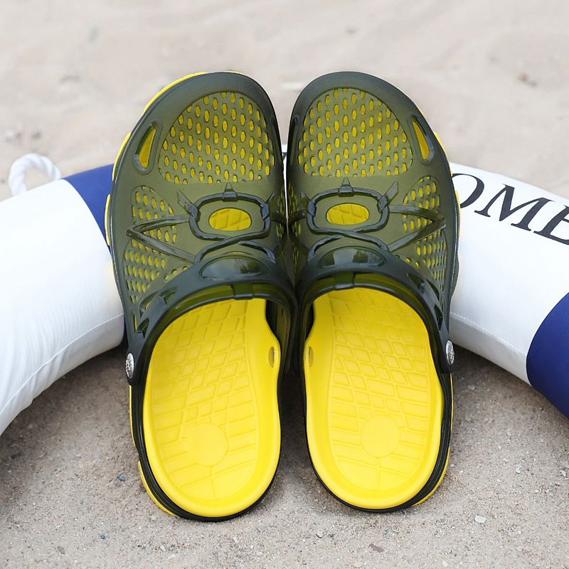2018 Men Slippers Summer Slides Breathable Man Shoes Fahsion Flat Sandals Male Flip Flops Casual Footwear 38-45