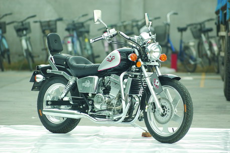 250cc Cruiser Motorcycle