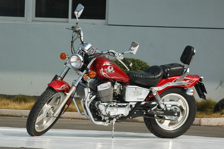 250cc Cruiser Motorcycle