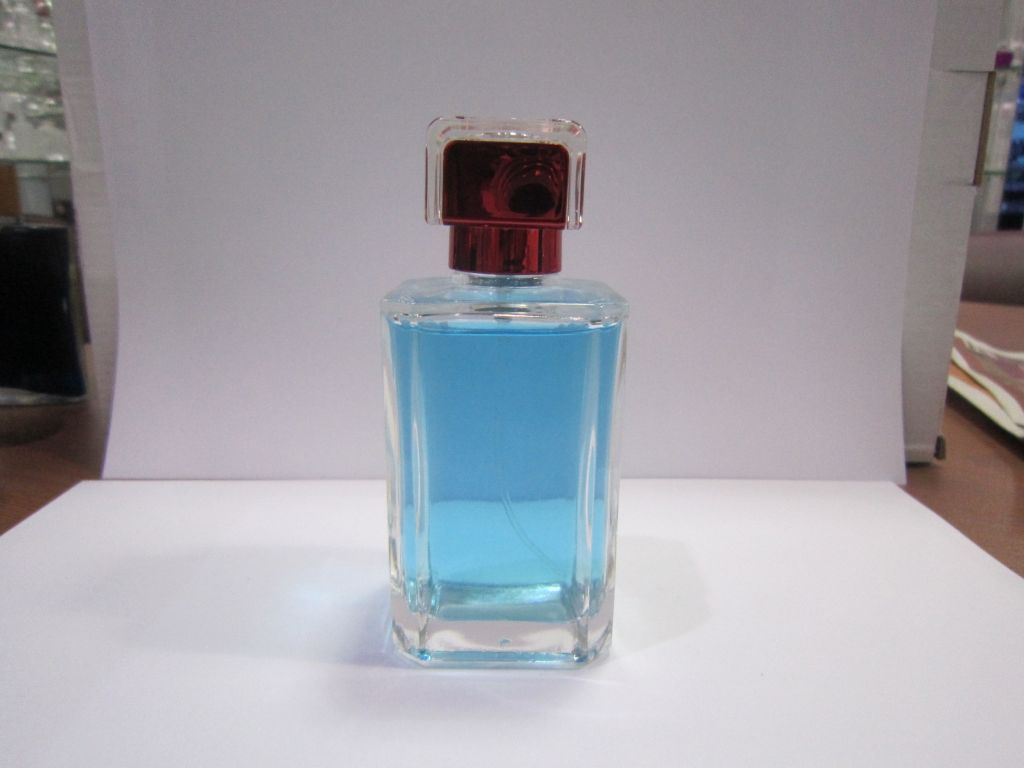 Perfume bottle