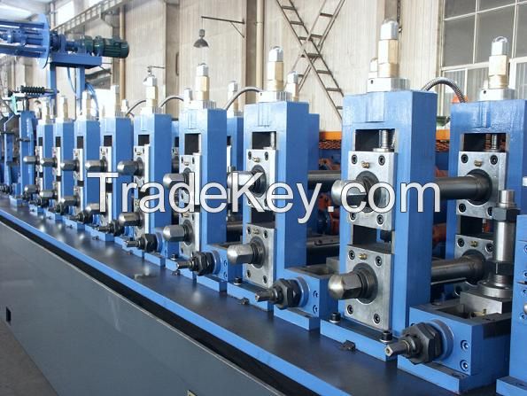 Pipe making machine