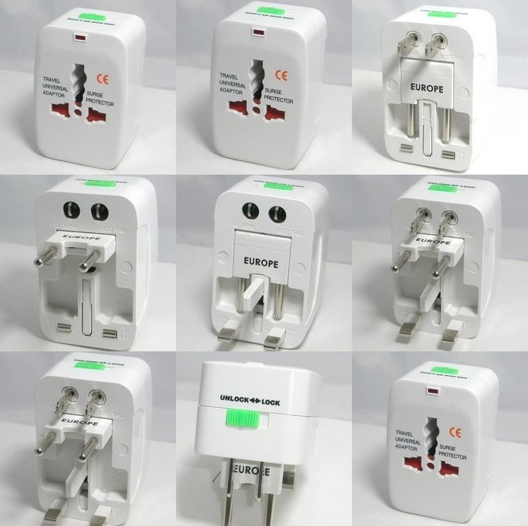 Universal travel adaptor