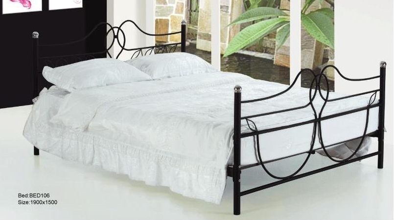 Metal bed