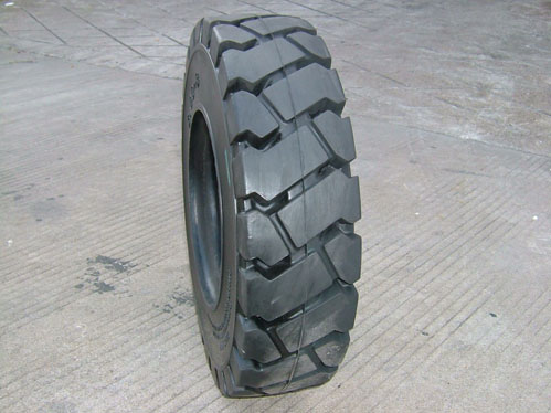 solid  tyre