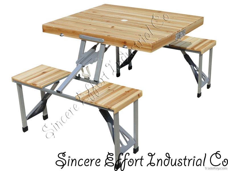 Bamboo top folding picnic table