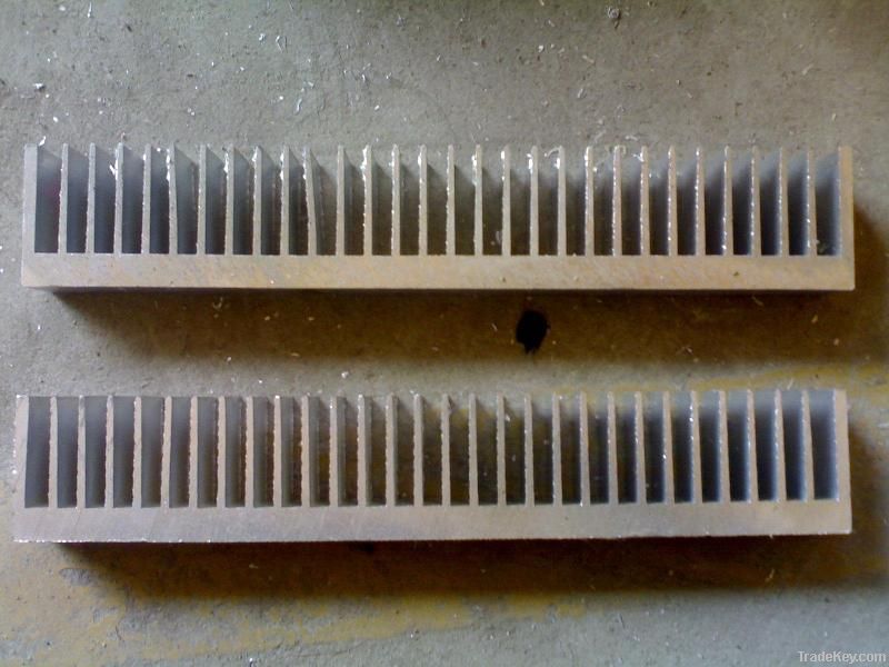 Comb shape aluminum extrusion