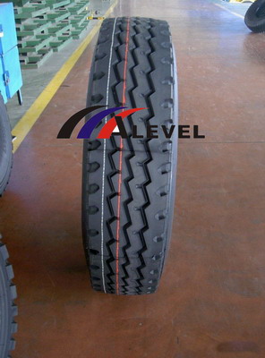 first class truck tyre available