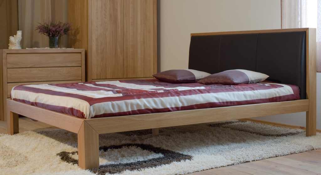 Solid oak bed