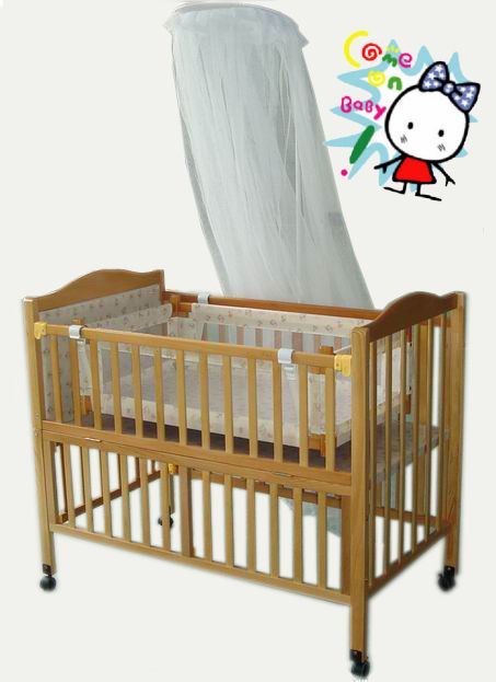 Wooden Baby Bed/Crib/Cot