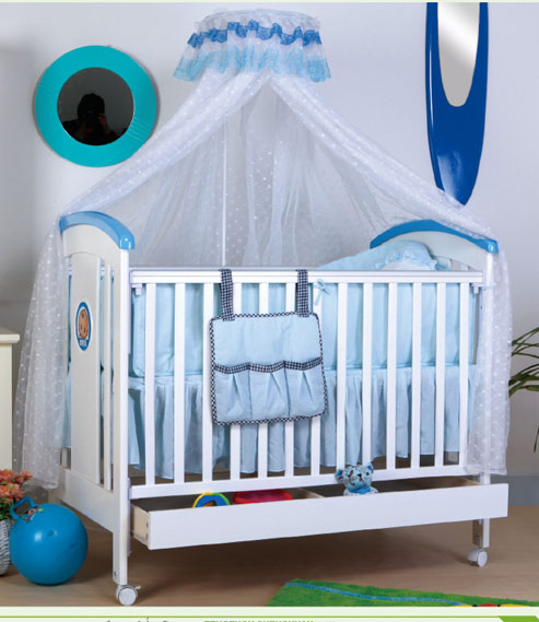 Wood Baby Bed/Crib/Cot