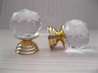 CUT CLEAR CRYSTAL KNOB WITH BRASS BASE GOLD FINISH