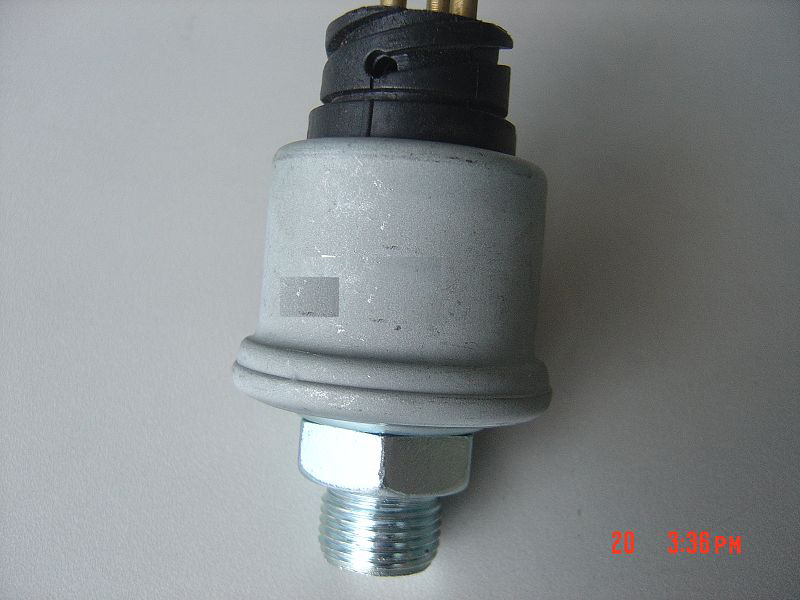 OIL PRESSURE SENSOR