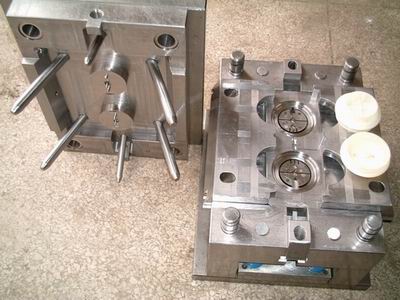 diecasting and injection mould