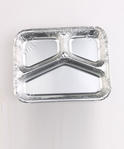 Aluminum foil container for supermarket