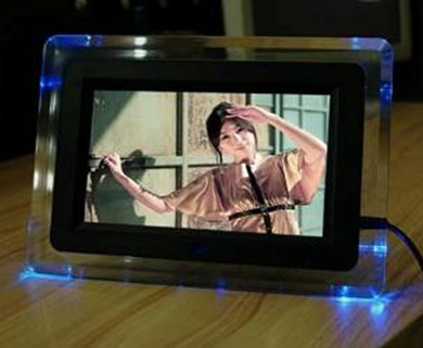 7 inch digital photo frame with LED light