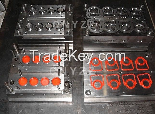 8 Cold Runner Cavities Plastic Edible Cap Injection Mould